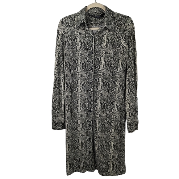 Revolve Norma Kamali Snake Print Shirt Dress Long Sleeve Collared M - Picture 2 of 9